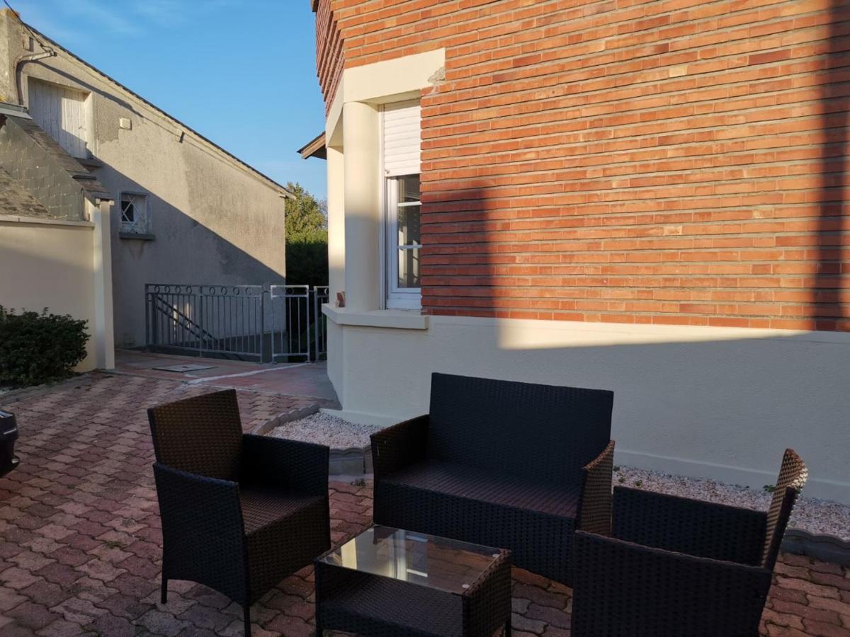 Le Mabileau Apartment โซมูร์ ภายนอก รูปภาพ
